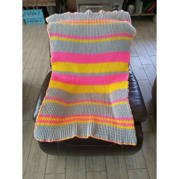 Multi color handmade afghan crochet throw blanket Hot 🔥 Pink, Grey, Yellow - Picture 1 of 5